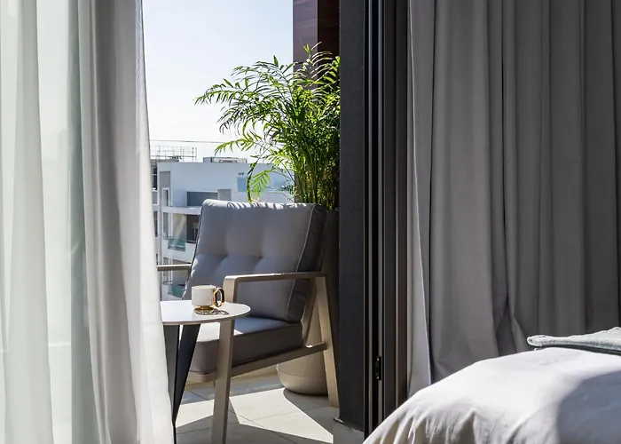 26 Aparthotel