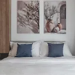 26 Ξενοδοχείο με διαμερίσματα