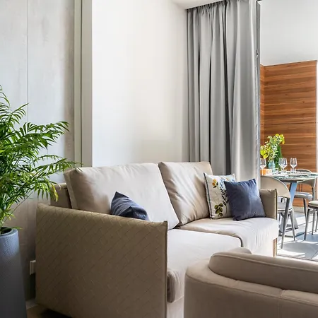 26 Aparthotel Limasol