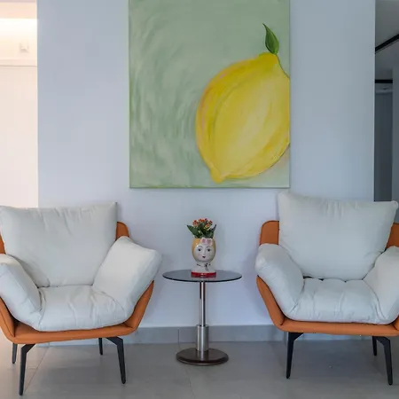 26 Aparthotel 4*